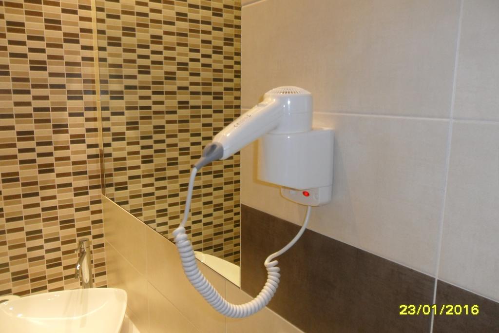 Location Lory Hotel Busto Arsizio Eksteriør billede